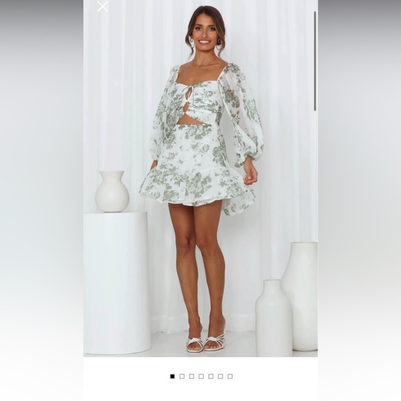 HelloMolly Dress - BRAND NEW WITH TAGS - Picture 2 of 5